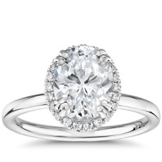 Bague de fiançailles simple de Blue Nile Studio avec diamant taille ovale et halo en platine(1/6 carat, poids total)